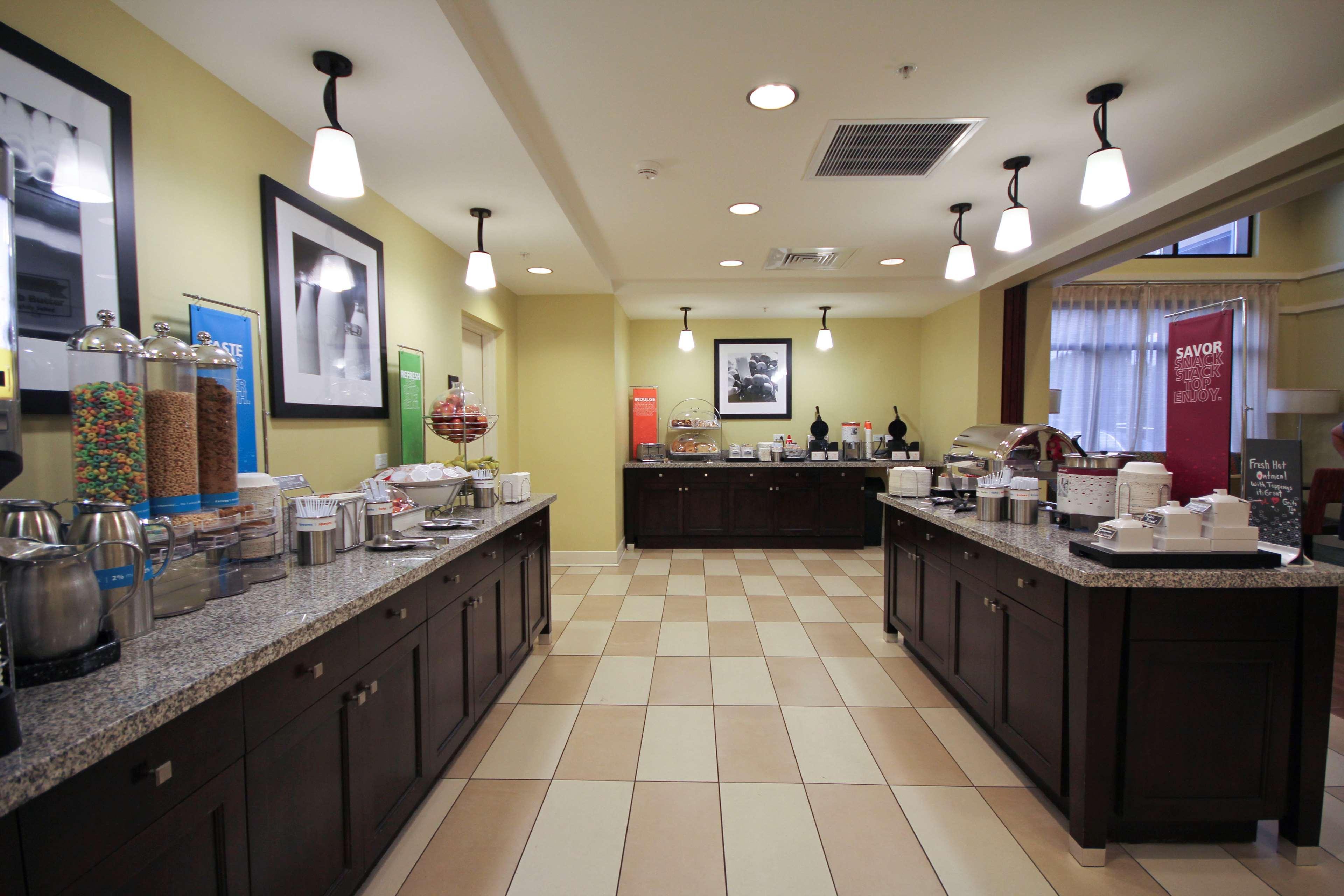 Hampton Inn & Suites Pensacola/Галф-Бриз Экстерьер фото