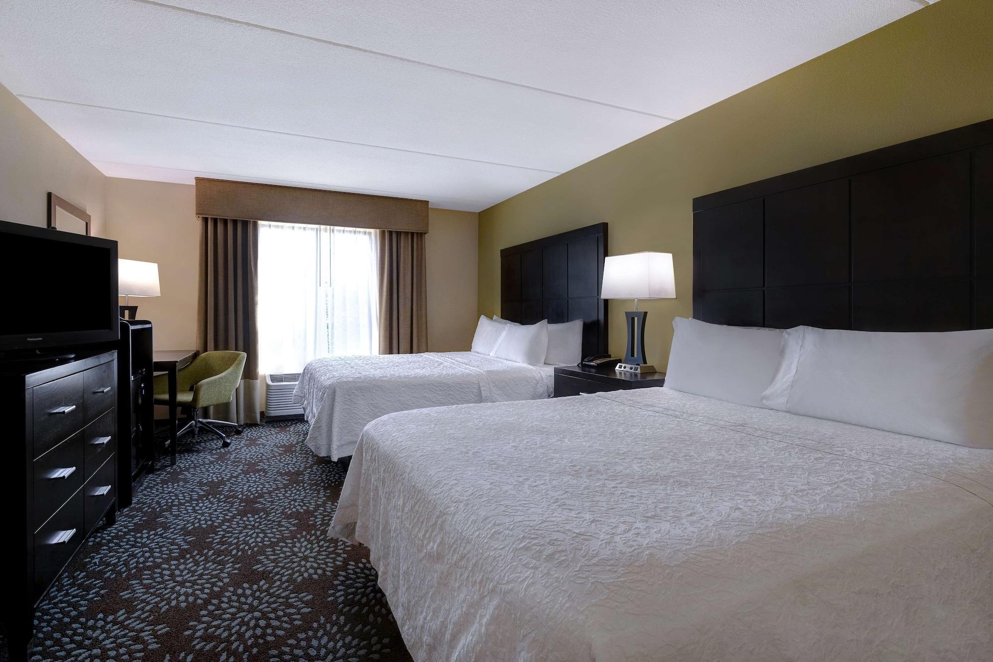 Hampton Inn & Suites Pensacola/Галф-Бриз Экстерьер фото