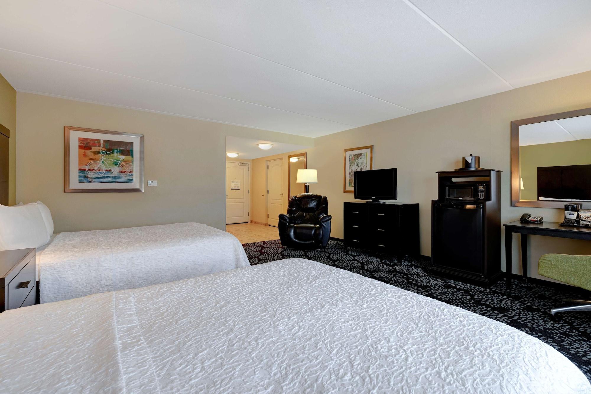 Hampton Inn & Suites Pensacola/Галф-Бриз Экстерьер фото