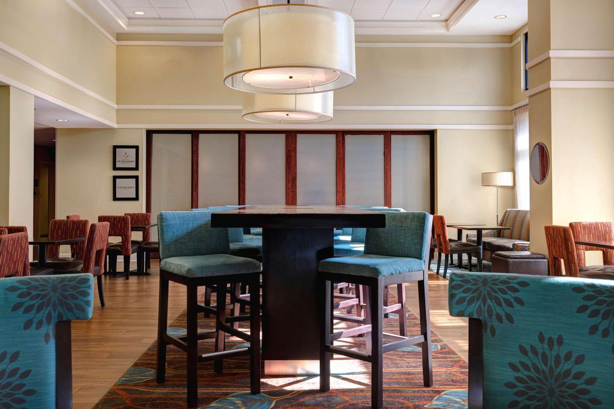 Hampton Inn & Suites Pensacola/Галф-Бриз Экстерьер фото